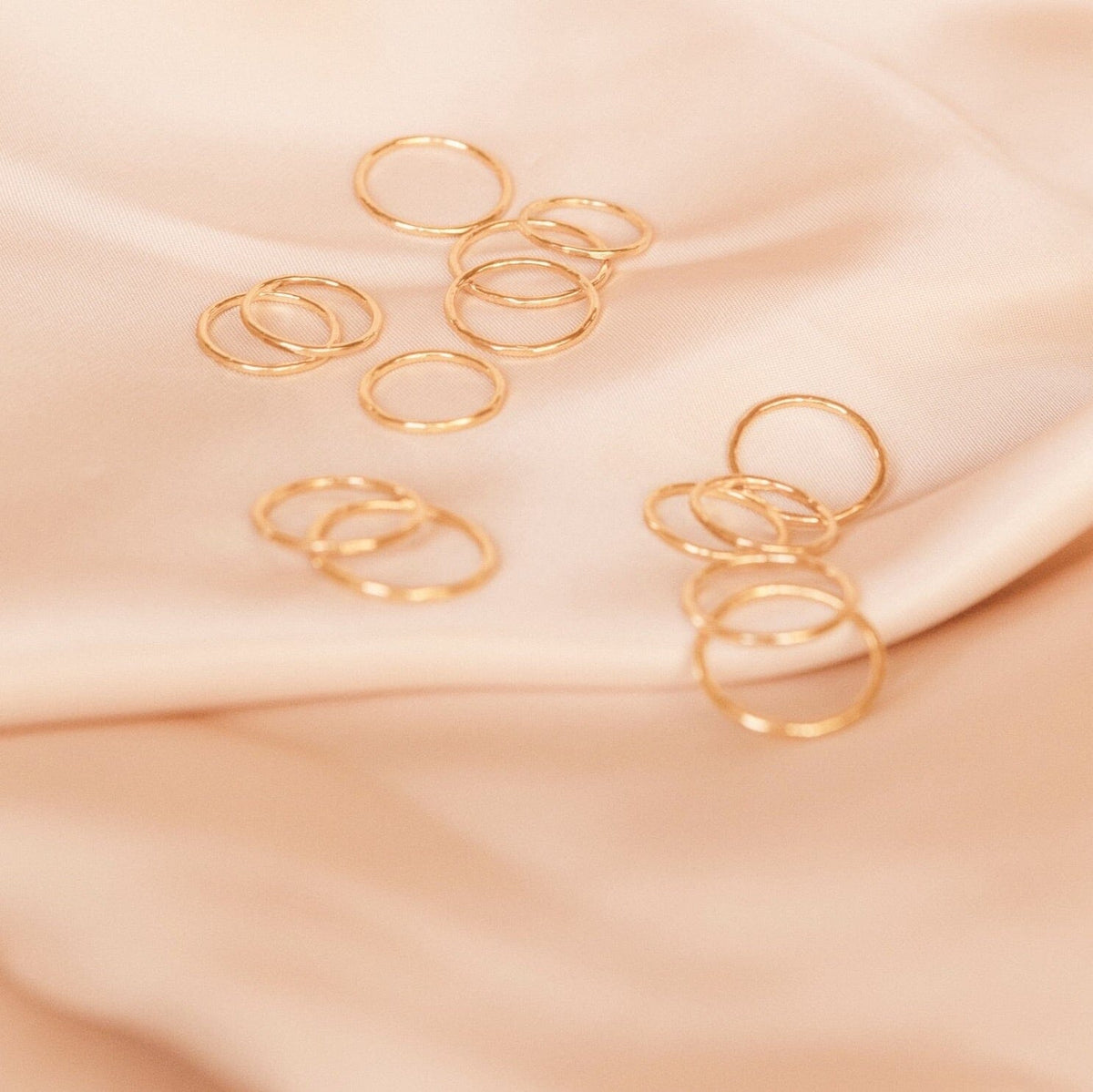 Elevate your everyday elegance with our versatile dainty rings. Perfect for gifting or treating yourself to a little extra sparkle.