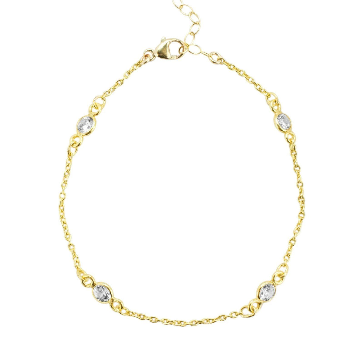 The Crystal Chain Bracelet is perfect for the woman who wants a classic sparkle layered in with their look. 
